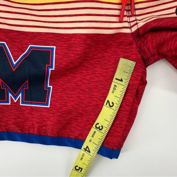 Mickey Mouse gradient color swim trunks Size 3T - Picture 7 of 7